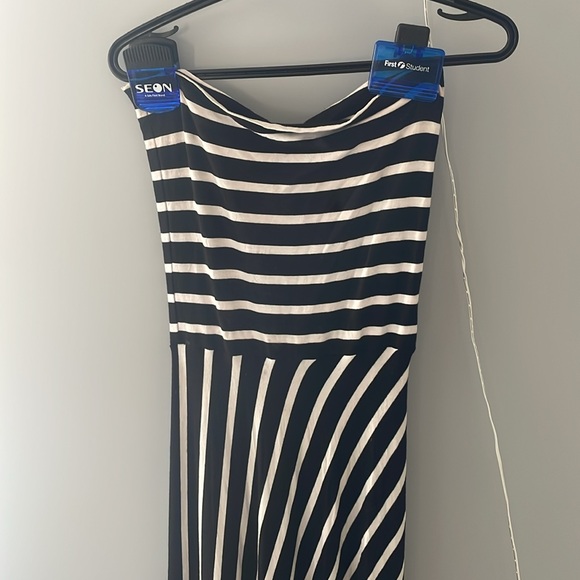 Long tube dress - Picture 2 of 4